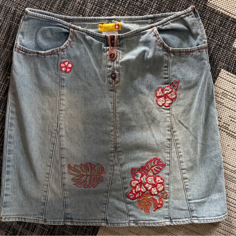 Y2K Gasoline Floral Embroidered Denim Mini Skirt